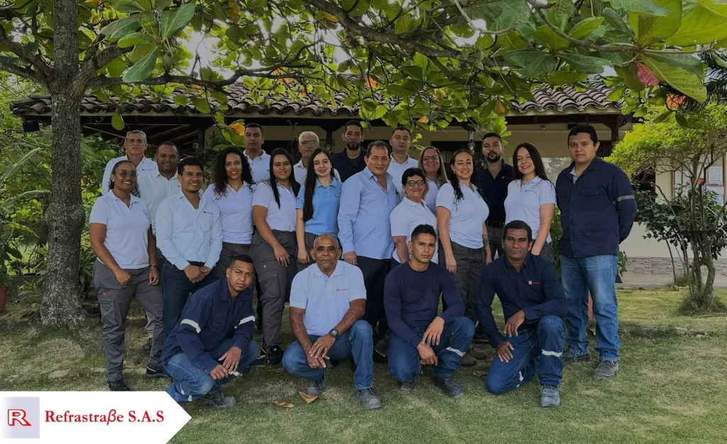 Nosotros foto grupal refras